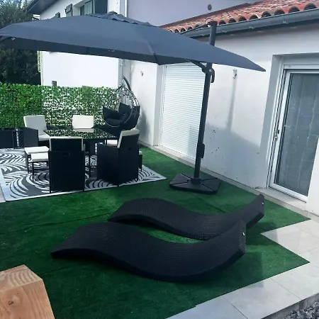 Linou, Proche Ocean Et Golf Daire